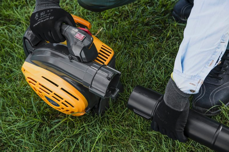 Ērti lietojams lapu pūtējs - sūcējs