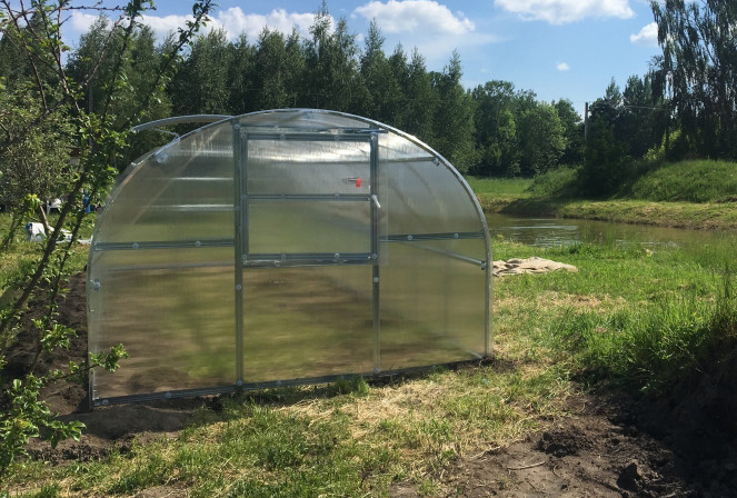 Kasvuhoone BALTIC LT 3 x 2m - 4mm polükarbonaat CLASSIC GREENHOUSE