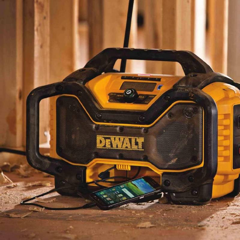 Bluetooth-raadio DAB + / FM - digitaalne/analoog DCR027 DEWALT