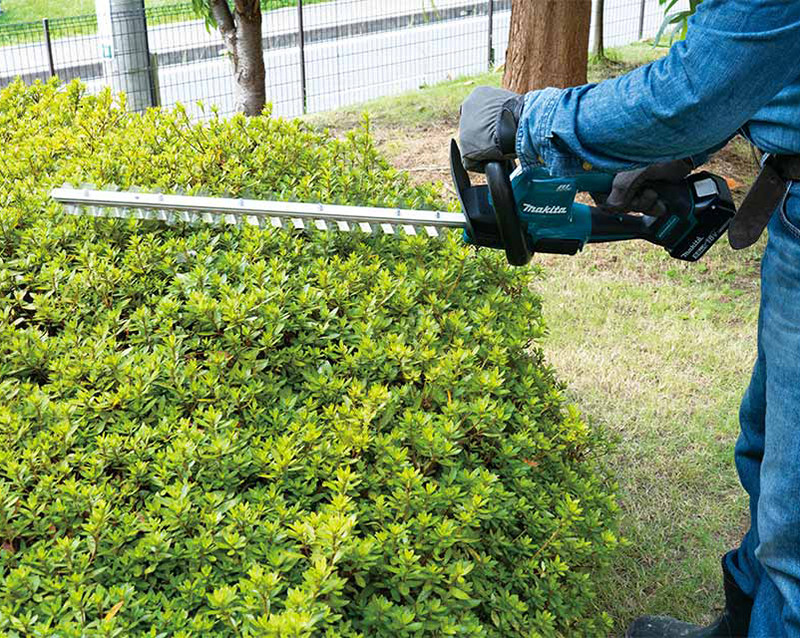 Cordless hedge trimmer, 18V, BL-motor, 600mm, DUH606Z MAKITA