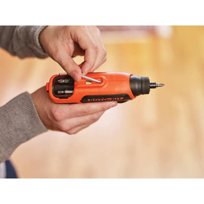 3,6 V atsuktuvas CS36BST-QW BLACK DECKER