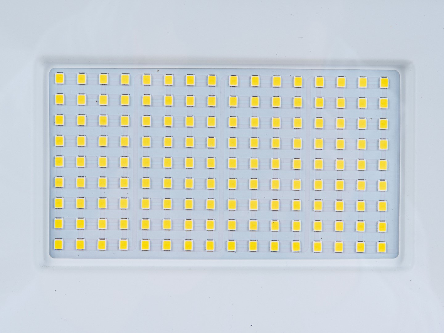 LED prožektors 100W ar teleskopisku statīvu, neitrāli balts 4500K, K02063, Keltin