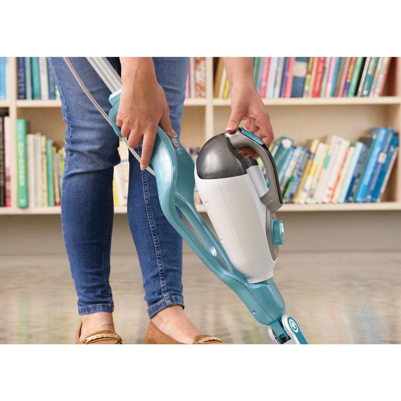 1600W 2in1 Steam-Mop with Delta Head, SteaMitt™ and 11 accessories BHSM166DSM-QS BLACK DECKER