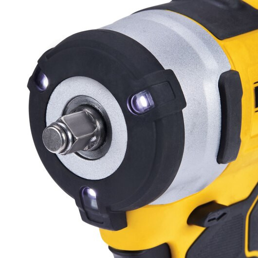 Аккумуляторный ударный гайковерт 12 В (1x5,0 Ач) DCF903P1-QW DEWALT