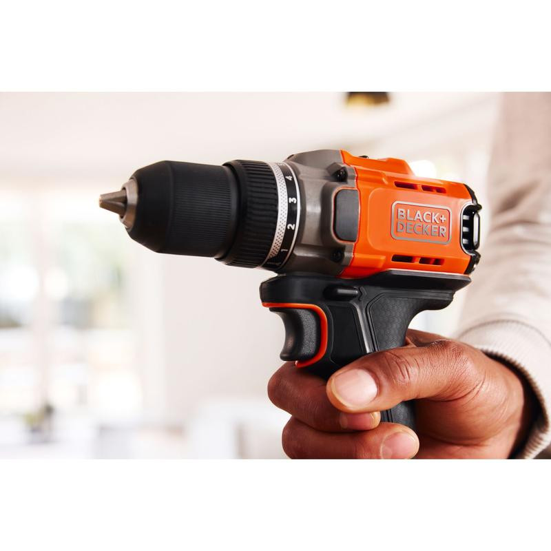 18V Drill Driver with 2 X 2.0Ah SOC Battery, 1A charger in Kitbox BCD382D2XK-QW BLACK DECKER