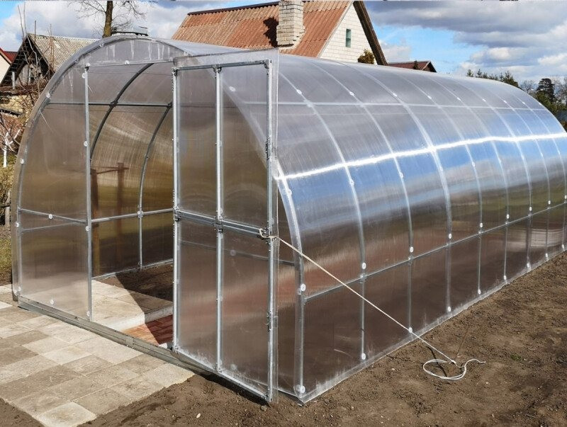 Siltumnīca KLASIKA TUBE 3x12m (36m2) ar pamatiem un 6mm polikarbonāta pārklājumu; 4779037492534