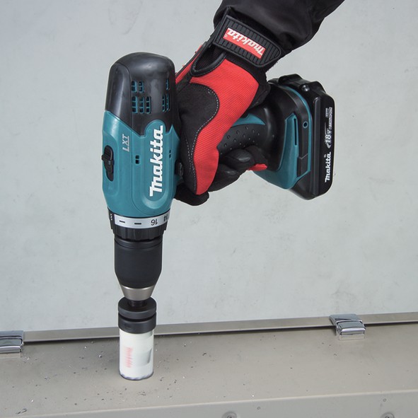 Cordless drill 18V 2x1.5Ah DDF453SYE Makita