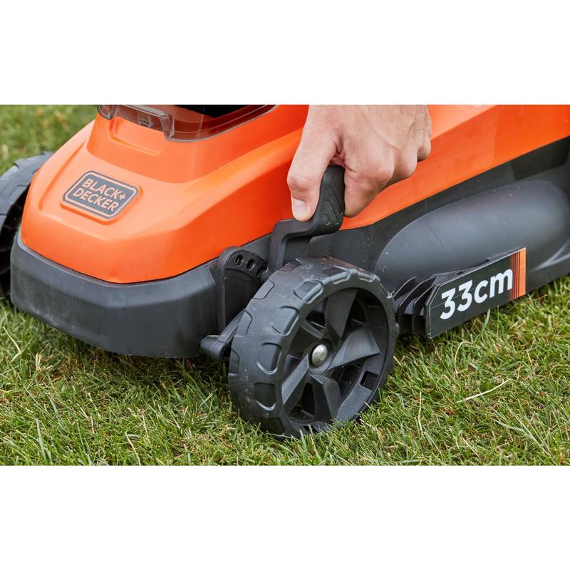 Vejapjovė BCMW3318N-XJ BLACK DECKER