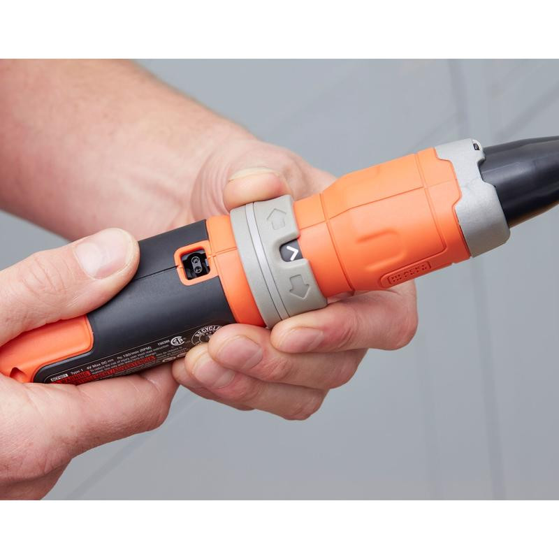 3.6V In-Line Screwdriver with 5 bits BCF602C-QW BLACK DECKER