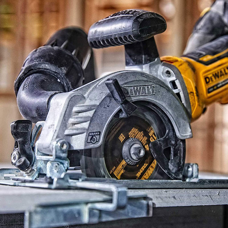 Cordless circular saw Li-Ion 18V 115mm DCS571N-XJ DEWALT