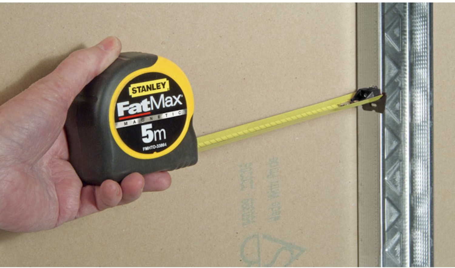 Mērlenta ar magnētu FATMAX MAGNETIC 5m x 32mm FMHT0-33864 STANLEY