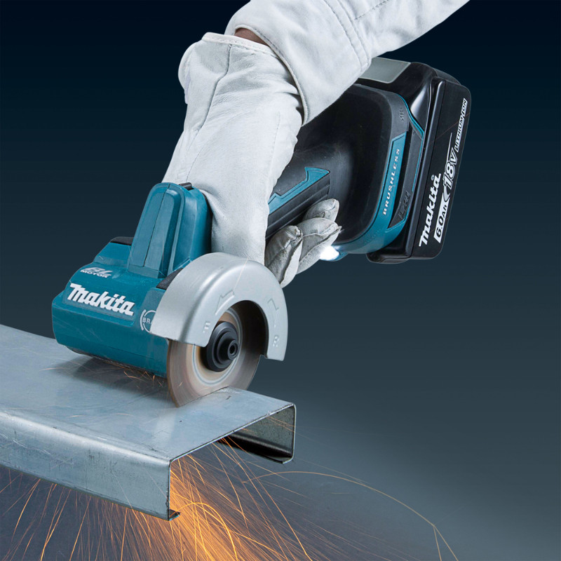 Аккумуляторный дисковый нож LXT® 18В, 76мм, DMC300Z MAKITA