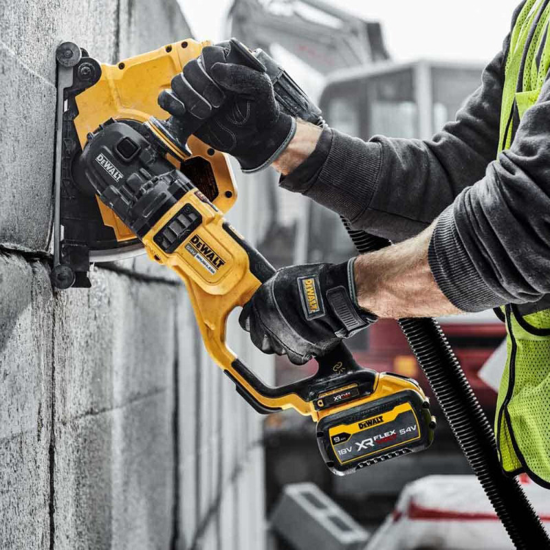 Аккумуляторная угловая шлифовальная машина DCG460N-XJ DEWALT