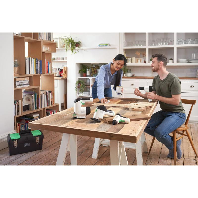 REVIVA 48 CM TÖÖRIISTAKAST BDST19120-1 BLACK DECKER