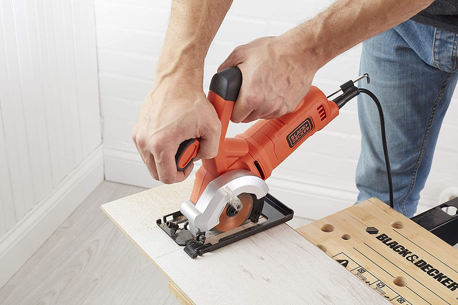 Ripzāģis 400W BES510 CBDB0A BLACK&DECKER