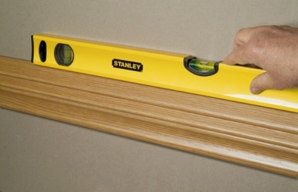 Līmeņrādis CLASSIC 200cm STHT1-43109 STANLEY