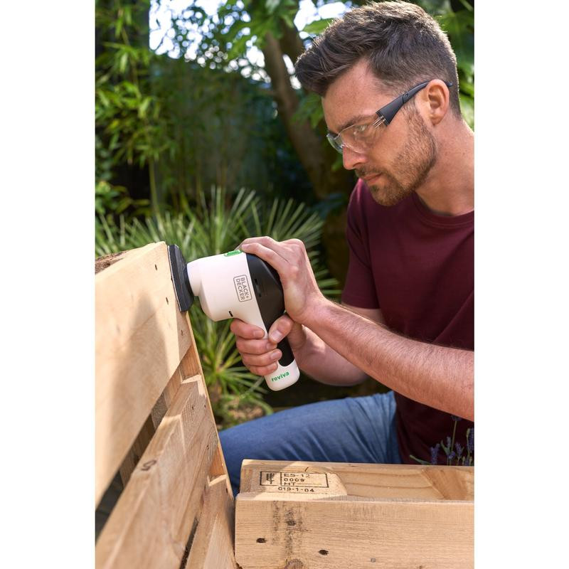 B+D reviva™ 12V Cordless Detail Sander REVDS12C-QW BLACK DECKER