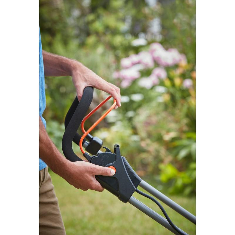 Bare 33cm Mower BCMW3336N-XJ BLACK DECKER