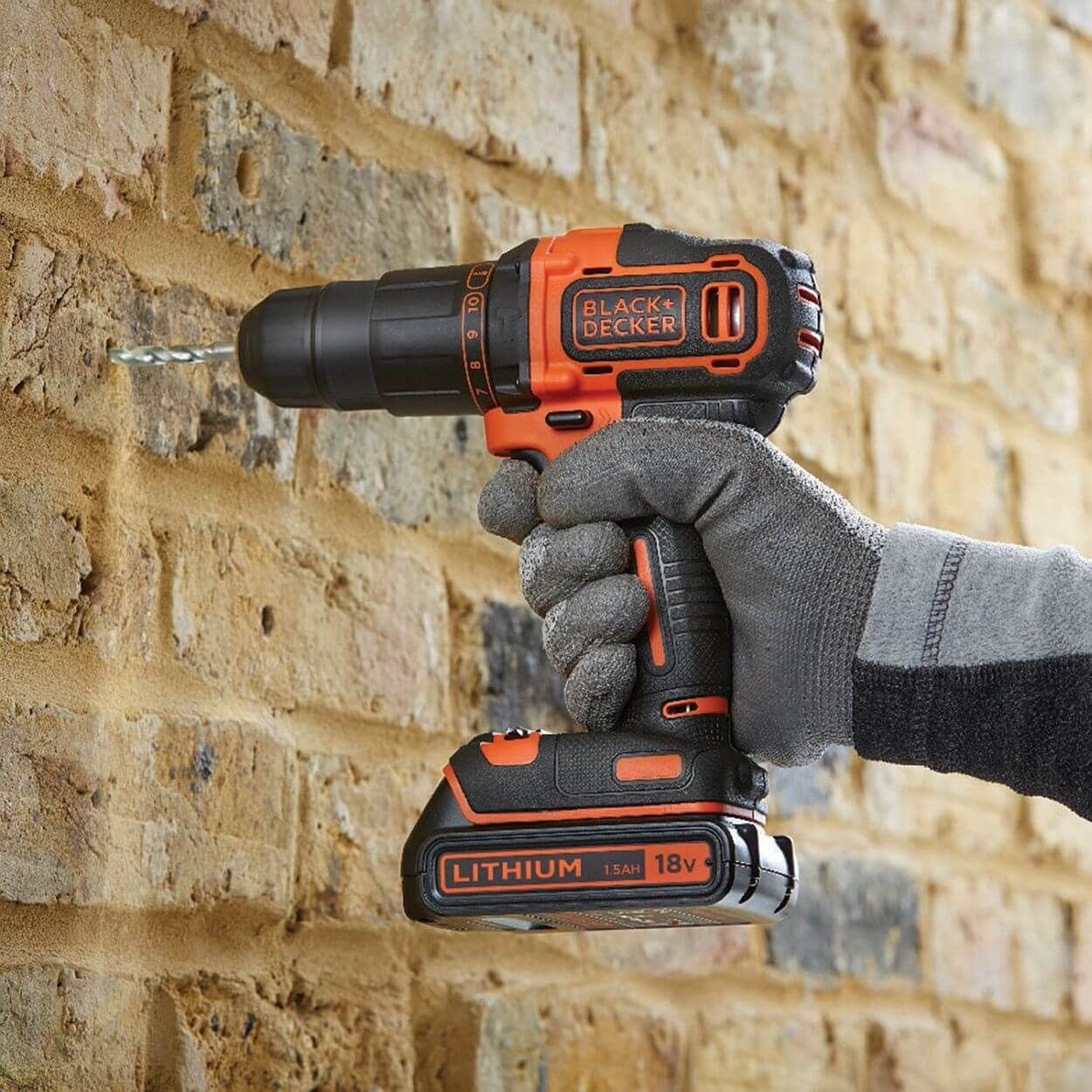 Аккумуляторная ударная дрель 18В (1x1,5Ач) BDCHD18S1KA-QW BLACK&DECKER