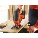 18 V siaurapjūklis ir 2,5 A baterija ir 1 A įkroviklis BDCJS18E1-QW BLACK DECKER